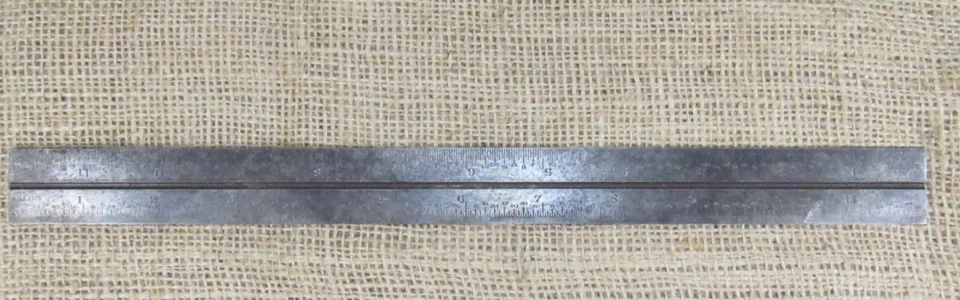 Combination Square Set 4 Piece 12" Ruler/Blade, Square, Protractor, Center Heads - Image 3 of 4