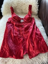 Frederick  s Of Hollywood Red Satin Babydoll Neglig e Small RN73120