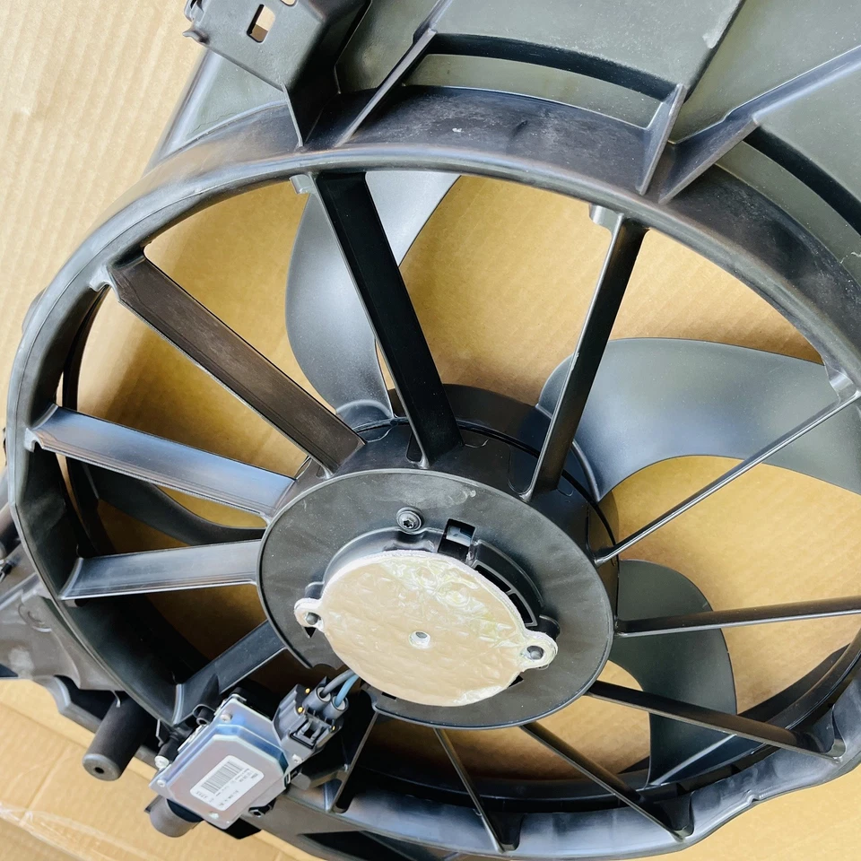 Ventilador de refrigeração radiador Ford Motorcraft fabricante de equipamento original com módulo de controle para Lincoln Mercury - Imagem 4 de 4