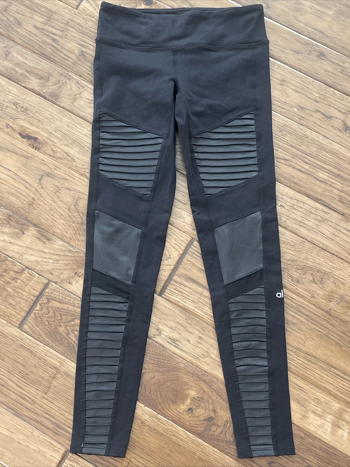alo-yoga moto compression leggings
