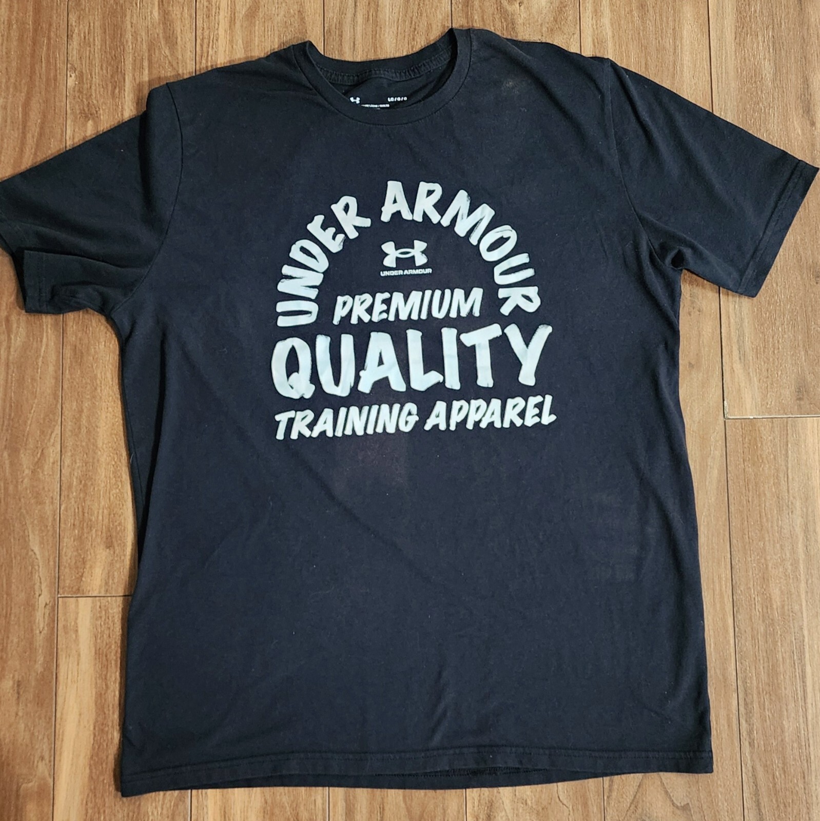 Under Armour T-Shirt Sz Large Premium Quality Training Apparel Tee