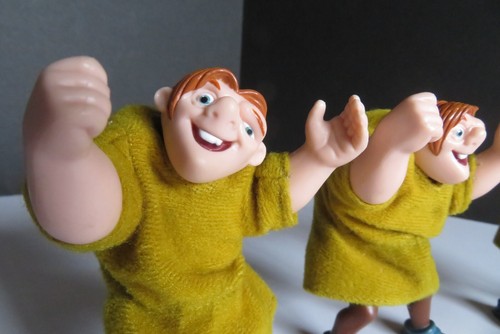 1996 VINTAGE HUNCHBACK OF NOTRE DAME QUASIMODO W/Cloth Shirt DISNEY® Set of 3 - Picture 7 of 12