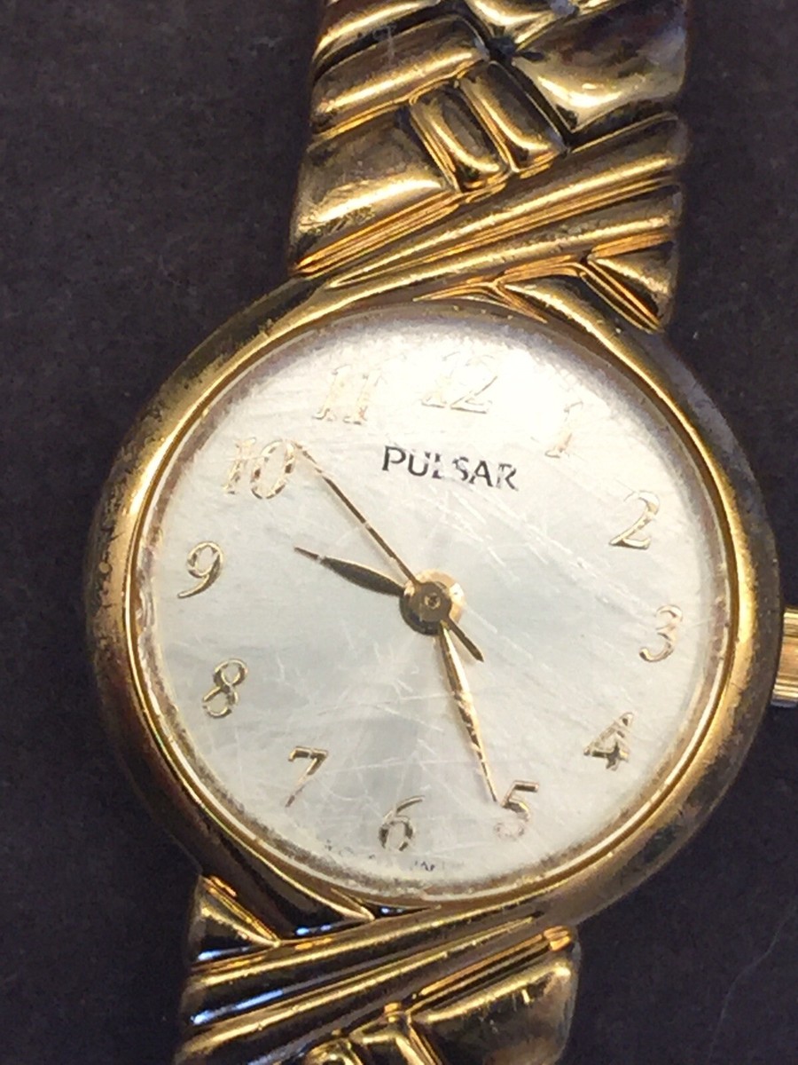 Pulsar LADIES GOLD TONE Watch Model V811-X056 w/WHITE FACE 