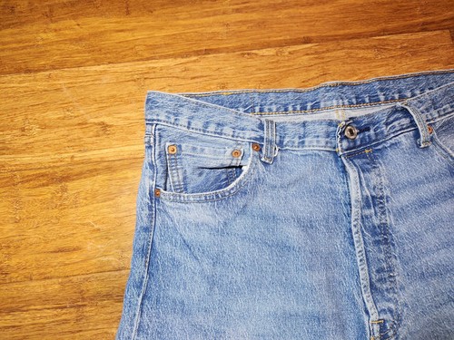 Levi's Jeans Mens 36x30 Blue 501 '93 Light Wash Straight Leg Button Fly - Picture 2 of 15