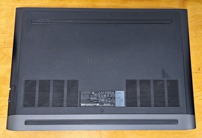 Dell Inspiron 15-7577 15