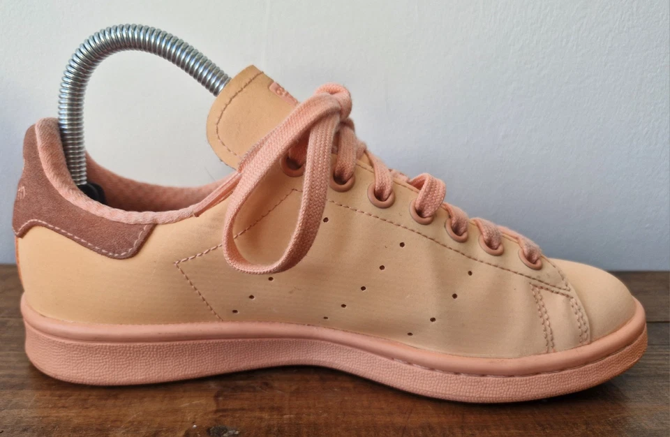 Adidas Stan smiths adicolor  sun glow leather trainers size uk 5 - Image 4 of 4