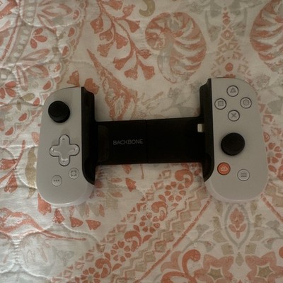 Backbone One Mobile Controller for iPhone Lightning, Extendable, White/Black