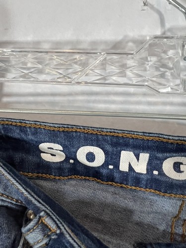 S.O.N.G High Rise Curvy Denim Shorts with Stretch - Size 5 - Picture 3 of 6