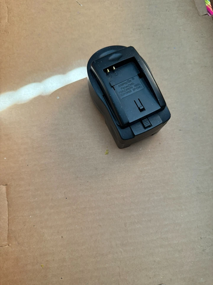 Adaptador cargador de viaje para cámara Digipower TC-500 para batería Canon NB5L BP-CN5L Foto 3 de 4