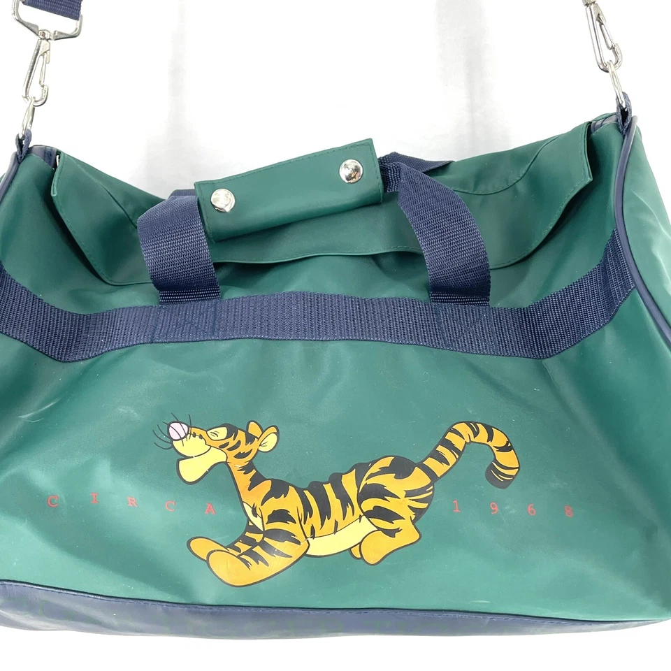 Bolso de viaje vintage Forest Green Disney Store Tigger Winnie The Pooh Foto 2 de 4