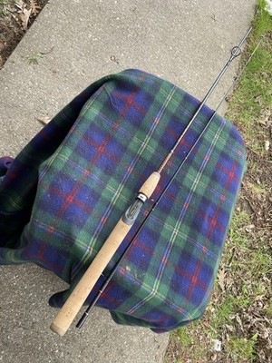SHAKESPEARE UGLY STIK GRAPHITE LITE SP 1166 6'6'' TWO PIECE SPINNING ROD