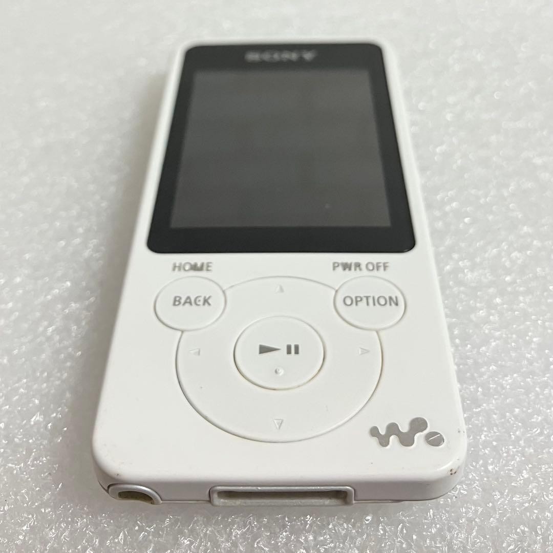 Sony Walkman NW-S784 MP3 Digital Media Player 8GB White Used Sony Walkman NW-S784 MP3 Digital Media Player 8GB White Used