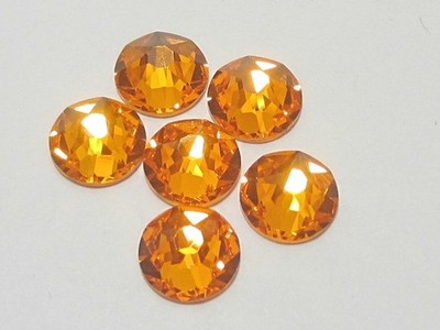 34ss SUN (maxima) FLAT BACK PRECIOSA Rhinestones 18pcs.