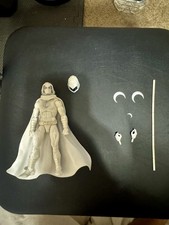 Marvel Universe Moon Knight Action Figure Incomplete (Missing small Moon Piece)