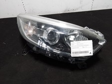 RENAULT CAPTUR RIGHT HEADLAMP J87, LED TYPE, DAYTIME RUNNING LAMP, NON AUTO LEVE