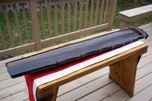 Chinese Antique Aged Fir Guqin 7-stringed Zither Instrument -- 收藏級古琴(百年杉木/竹節) - Picture 5 of 14