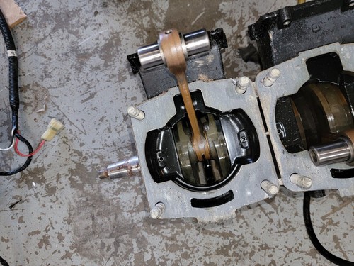 Polaris SLH SLTH Virage 700 crankcase crank case shaft engine block 1201558 00 - Picture 5 of 7