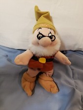 Walt Disney World  Doc  Beanie Snow White  The Seven Dwarfs 2011 Plush Toy