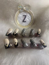 Z NAILZ! Handmade 10 Pc Set Beige/Black M Square Snakeskin Shiny Press On Nails