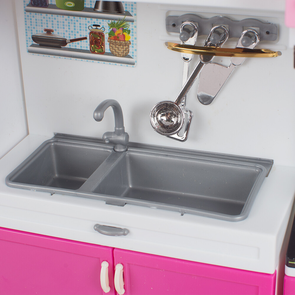 portable toy kitchen set