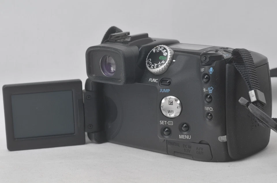 @ SakuraDo @ Rare @ Canon Power Shot Pro 1 8MP CCD Compact Digital Camera L Lens - Image 4 of 4