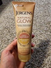 Jergens Natural Glow Daily Moisturizer Sunless Tanner Fair to Medium 7.5 oz