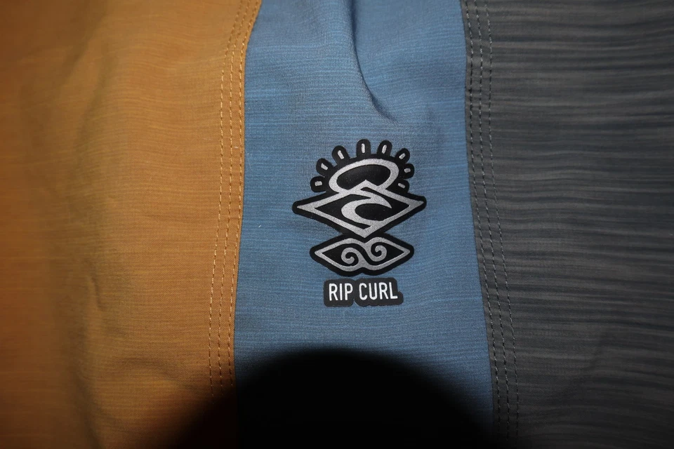 Boardshorts Rip Curl Mirage Color Block Swim Surf para hombre talla 32 Foto 4 de 4