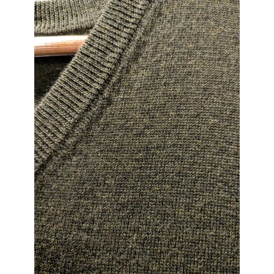 NWT $79 Hart Schaffner Marx Mens Merino Wool Sweater Vest XL Olive Green - Image 4 of 4