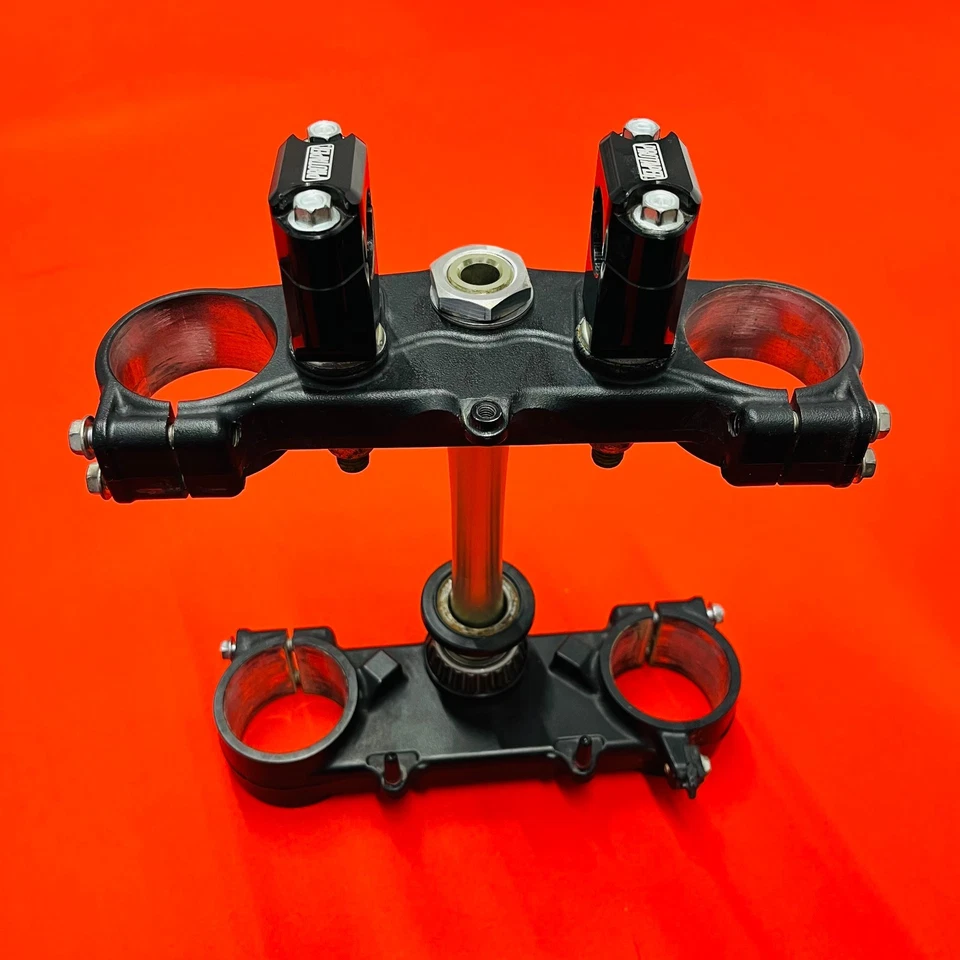 KX250F ABRAZADERAS TRIPLES ÁRBOLES PRO TAPER GENUINO OEM KAWASAKI KX 250 F (2017-2019) Foto 2 de 4