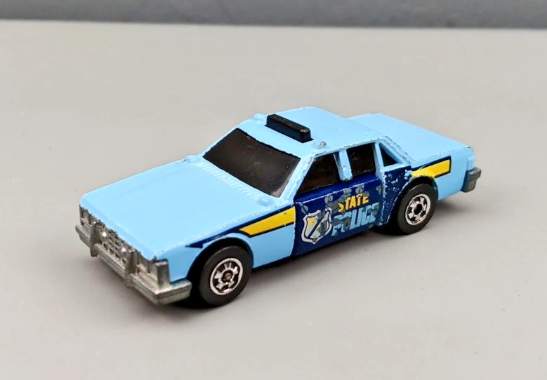 Hot Wheels Blue 1983 Vehicle Year Vintage Manufacture Diecast Cars
