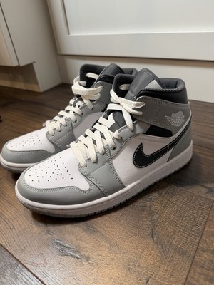 Air Jordan 1 Mid Men's Light Smoke Grey/White/Black Size 8