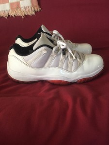 Air-Jordan-Retro-11-Low-Cherry-Varsity-Red-528895-101