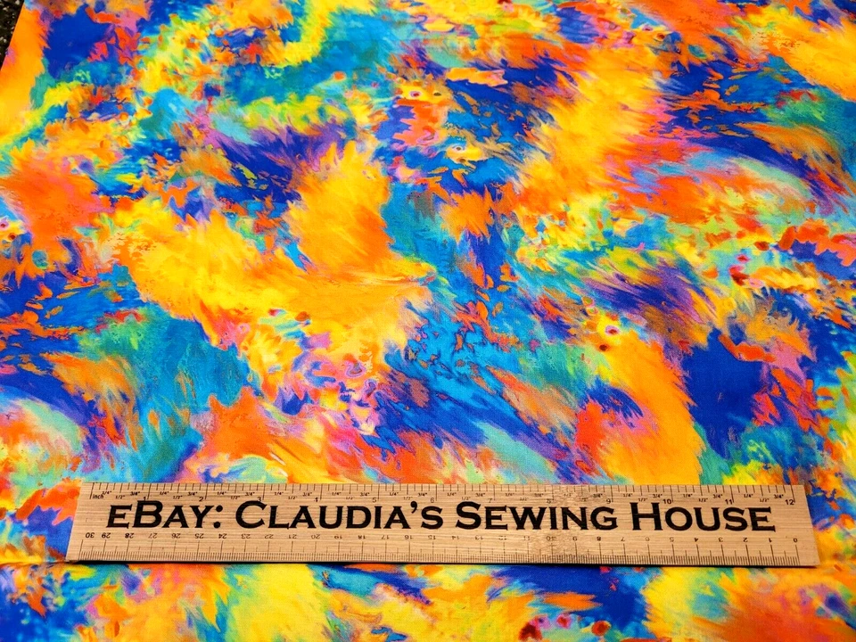 21" Magnificent Animals Teresa Ascone P&B Blue Yellow Green Watercolor Blender - Image 2 of 3