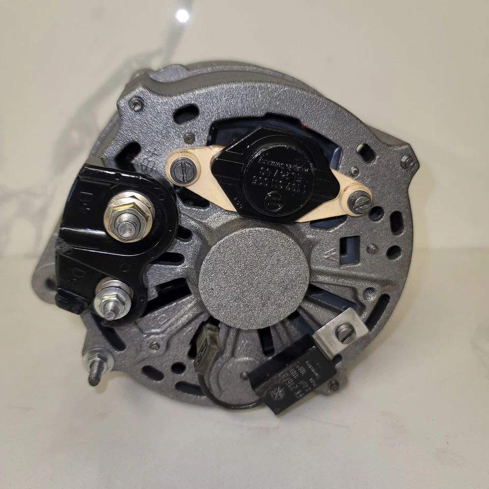 1987 to 1991 BMW 325i   6 Cylinder 2.5 Liter Engine   90AMP Alternator - Image 3 of 4