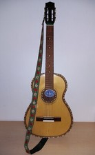 Dr. Alfio Leone chitarra originale con custodia Sicilia Italia Catania