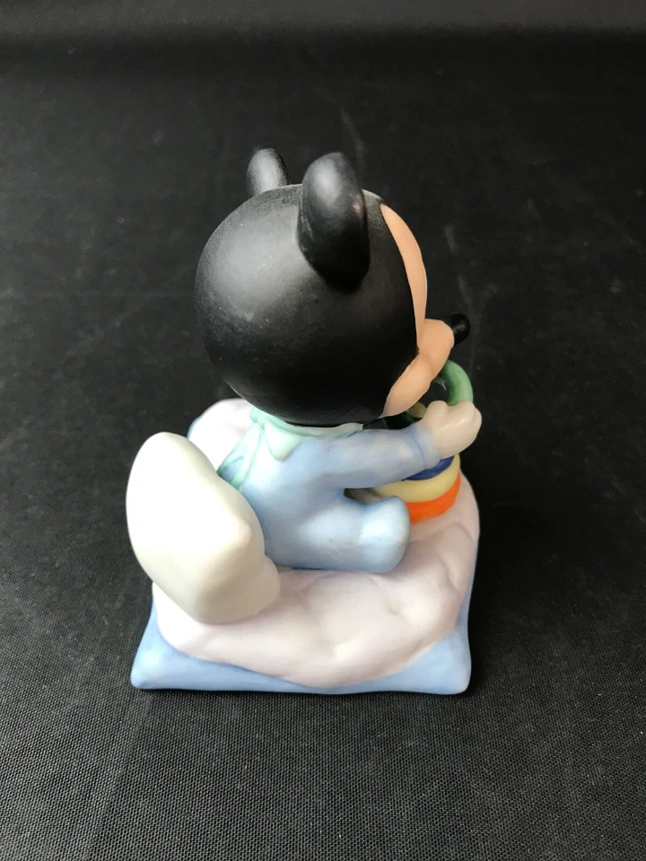 Figura Goebel Disney Bebés Bebé Mickey con Anillos Artesanal Porcelana 3.5" Foto 2 de 4