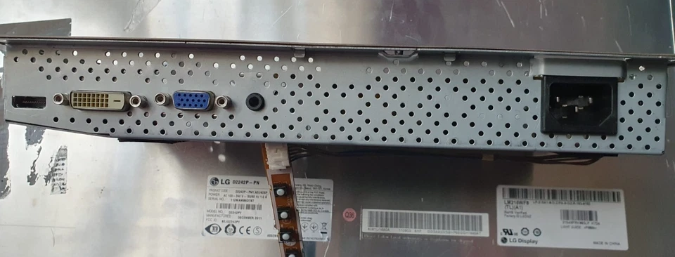 Netztelplatine/Mainbord LG Flatron D2242p (llm215wf8 TL A1) - Bild 4 von 4