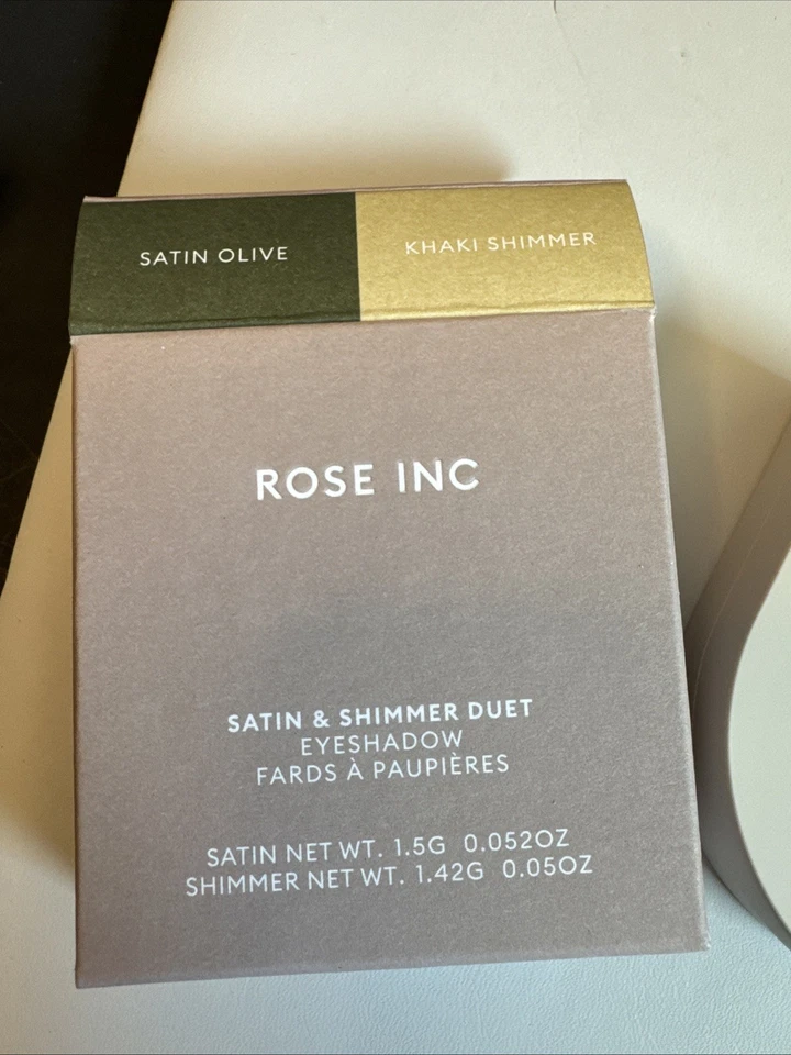 Sombra de ojos Rose Inc Satin & Shimmer Duet satinada oliva y caqui brillante tamaño completo Foto 2 de 4