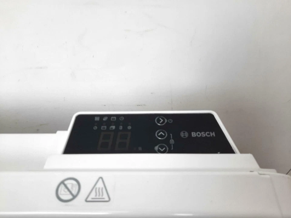 Riscaldamento a convettore BOSCH Heat Convector 4000 B-WARE - Immagine 4 di 4