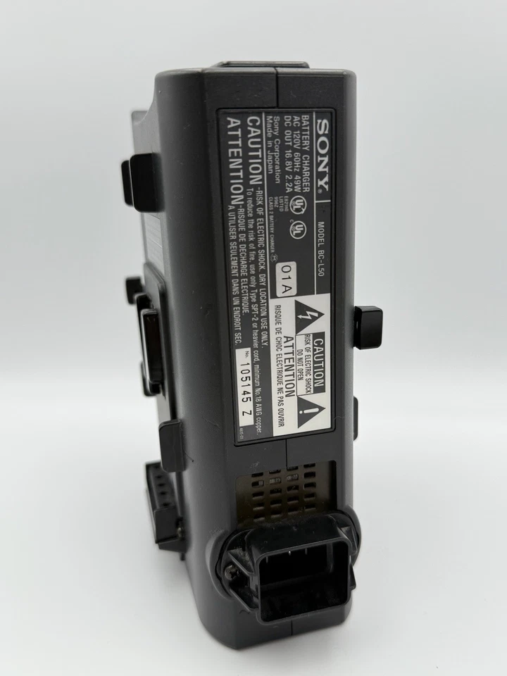 Cargador de batería de doble posición Sony BC-L50 Foto 4 de 4