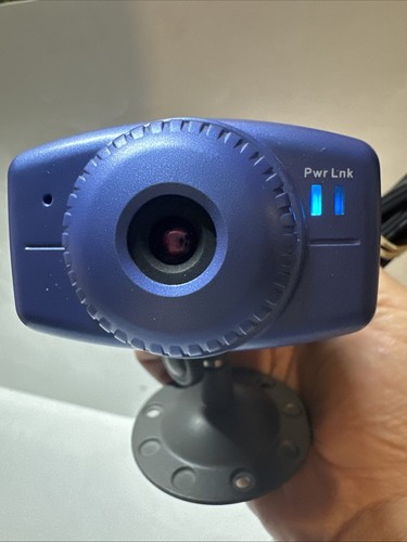 TRENDnet TV-IP100W Security Camera With Power Cable Software - Picture 3 of 3