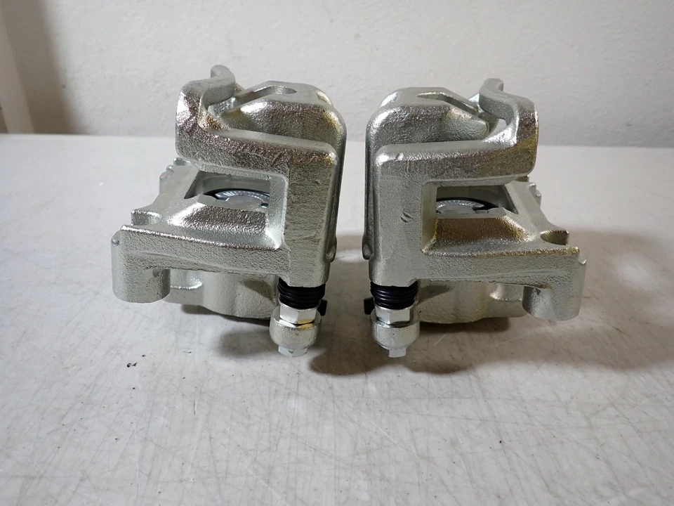 Rear Left & Right Brake Caliper with Bracket for Kia Sportage 2017-2022 Foto 4 de 4