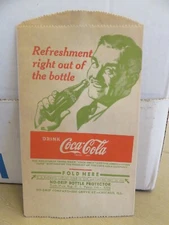 1940's COCA-COLA BAG "REFRESHMENT RIGHT OUT OF THE BOTTLE"