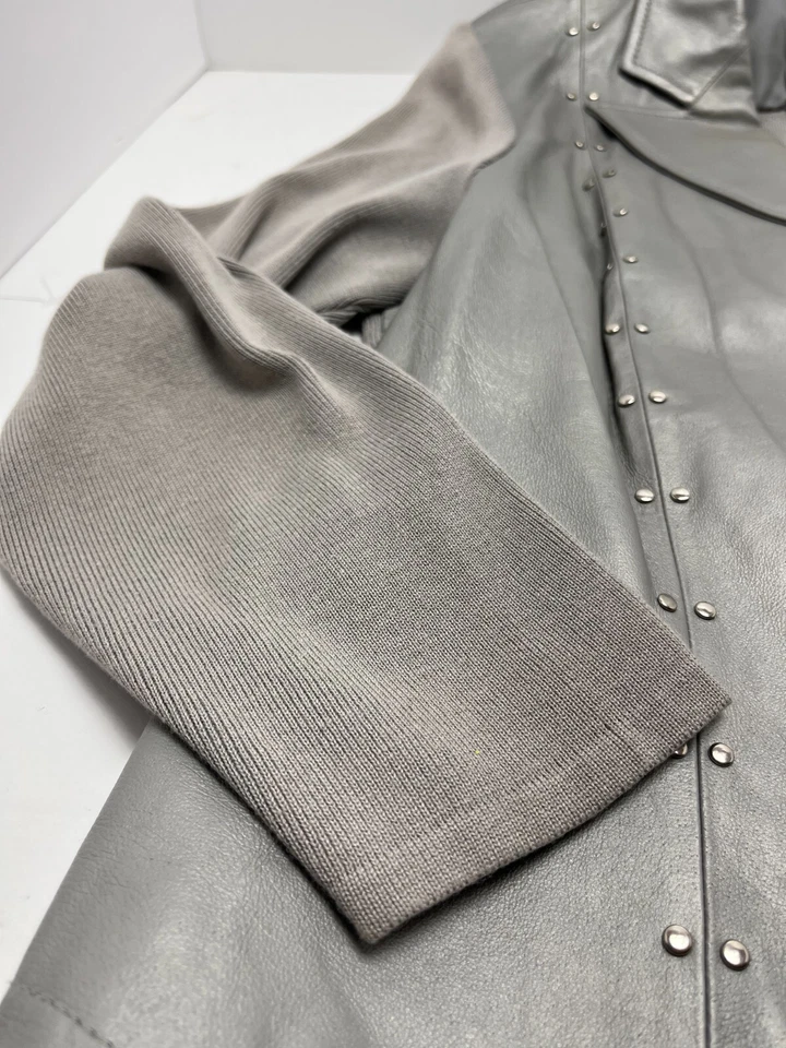 Chaqueta de Cuero Gris Nygard Plateada Tachonada XL Plus 18-20 De Colección Mujer’s 80s Retro Foto 2 de 4
