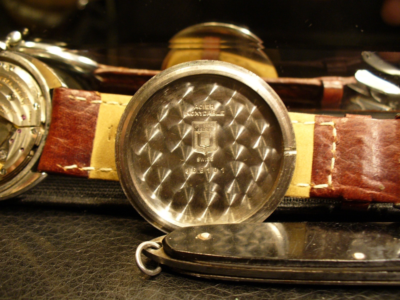 UNIVERSAL GENEVE Automatic WHITE SHADOW Working W… - image 8