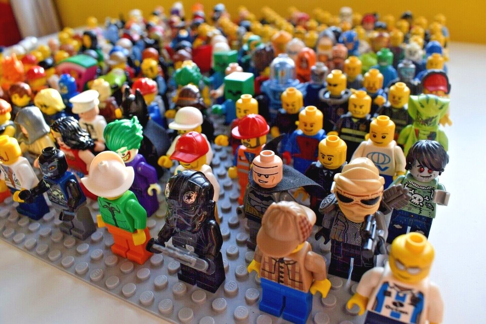 Random Mini Things Lego Random Mini figures Any Set Totally Random x1 | eBay UK