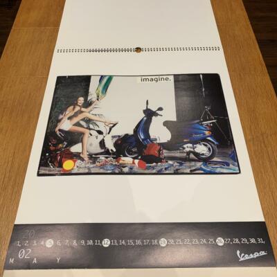 piaggio vespa 2002年カレンダー　PETER BEARD監修 piaggio vespa 2002 calendar PETER BEARD supervision | eBay