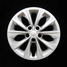 NEW Hubcap for Toyota Camry 2015-2017 - Premium Replica 16-inch Silver Hubcap