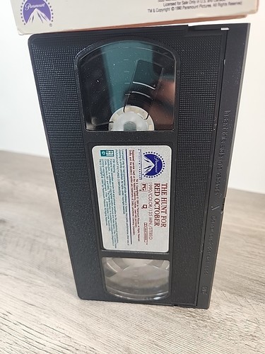 THE HUNT FOR RED OCTOBER VHS - Picture 4 of 5