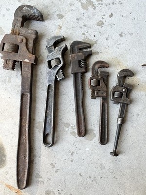 Lot of 5 Vintage Adjustable Pipe Monkey Wrenches, Assorted Sizes Plumbing Tools